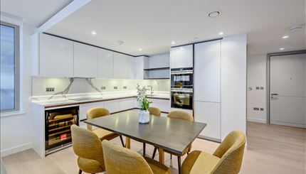 Garrett Mansions, EDGWARE ROAD, London, W2