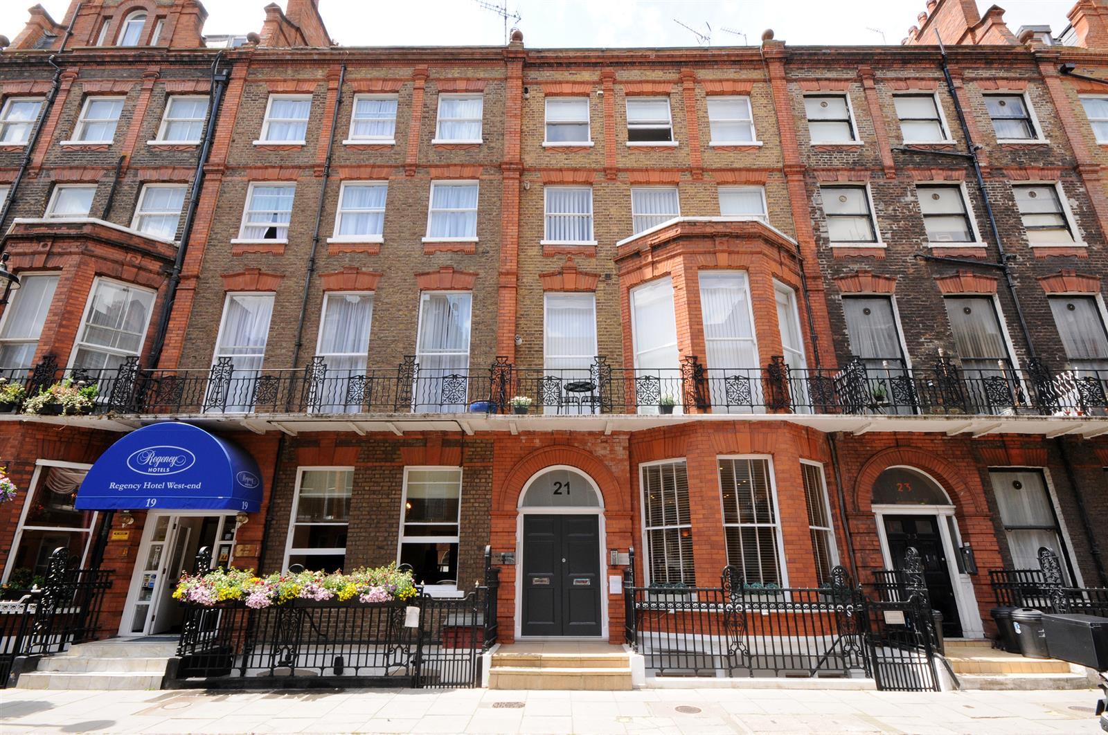 NOTTINGHAM PLACE, London, W1U