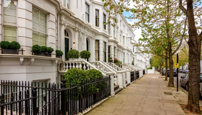 Mayfair real estate agency W1