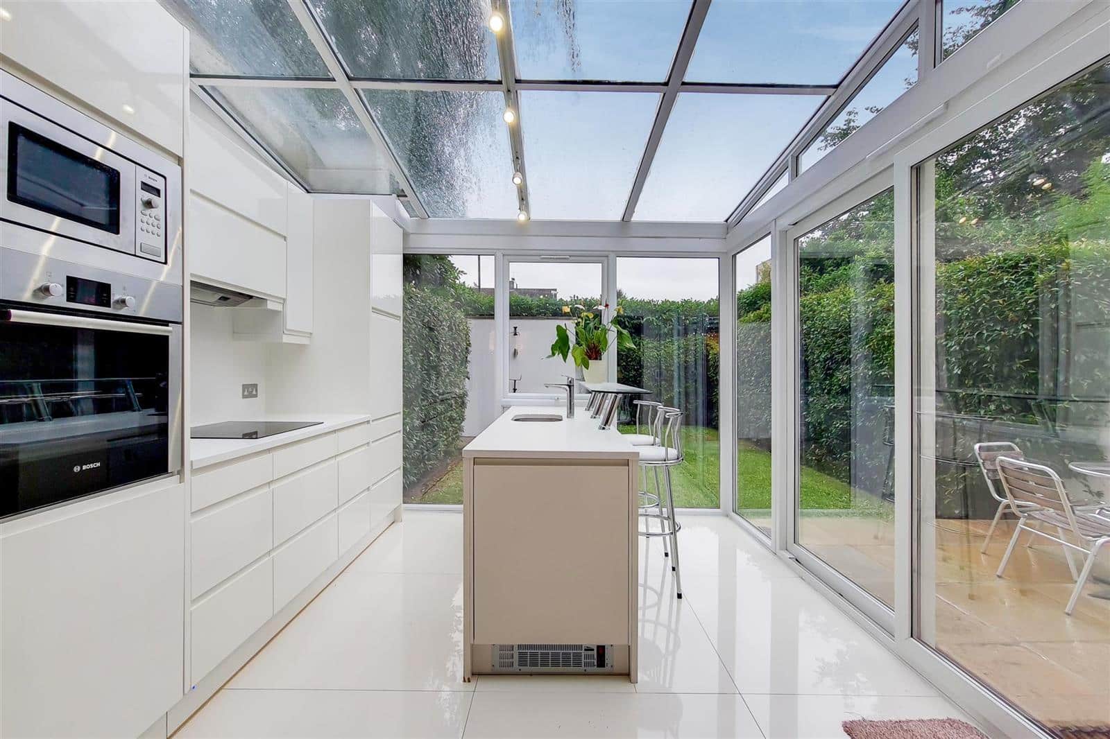 COURT CLOSE – BOYDELL COURT, ST JOHNS WOOD PARK, London, NW8