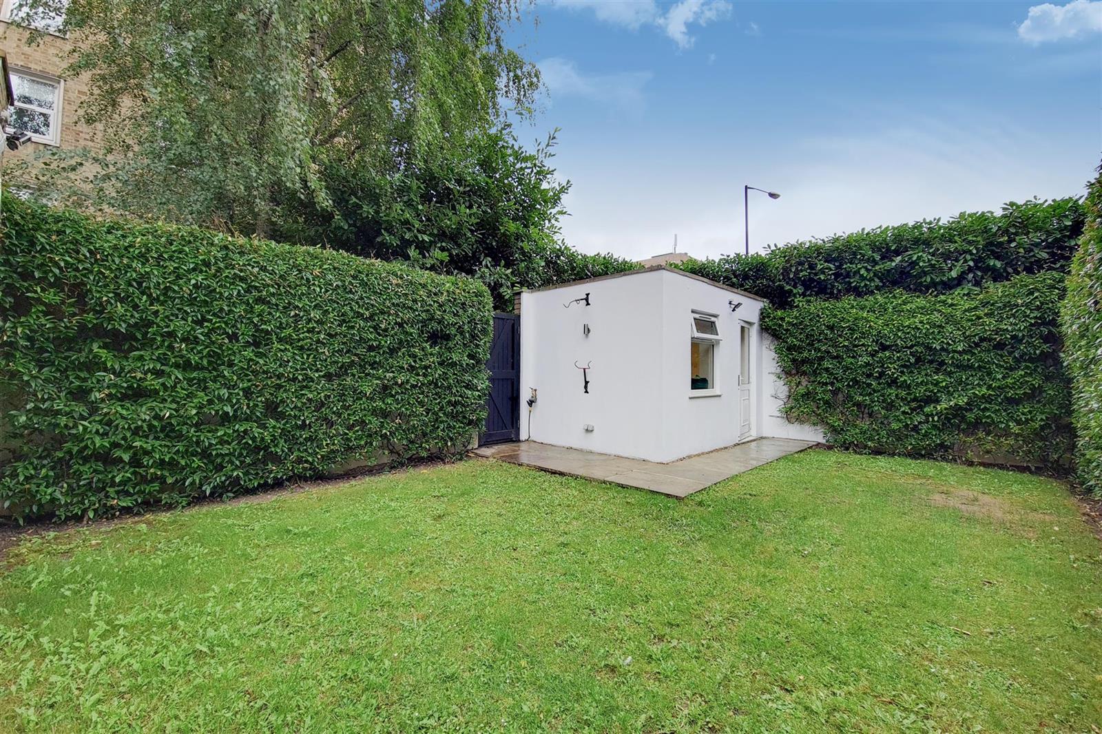 COURT CLOSE – BOYDELL COURT, ST JOHNS WOOD PARK, London, NW8