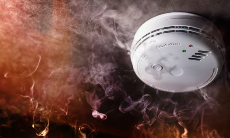 are landlords responsible for smoke alarms