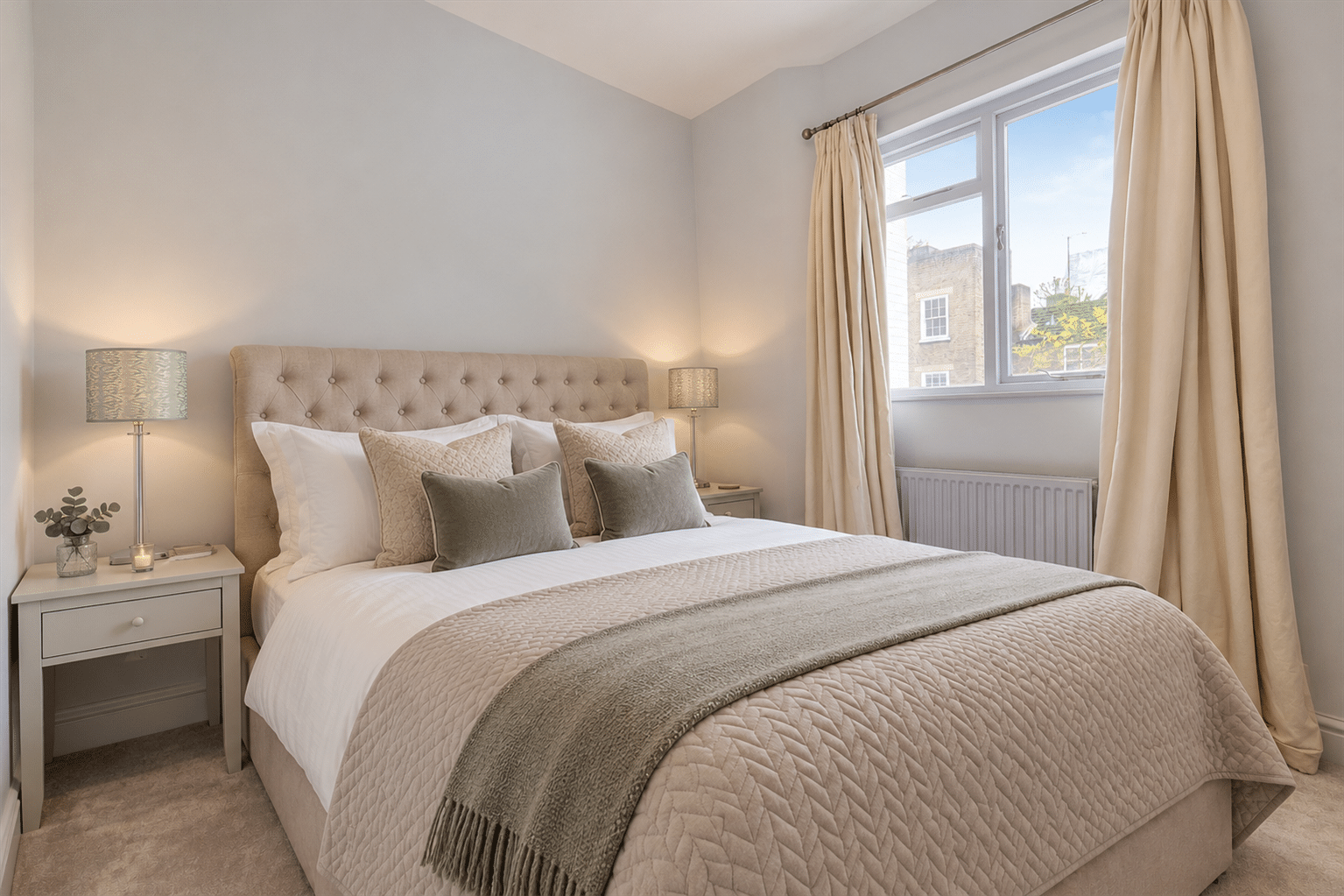 OVINGTON SQUARE, London, SW3