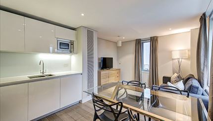 4B MERCHANT SQUARE EAST, London, W2