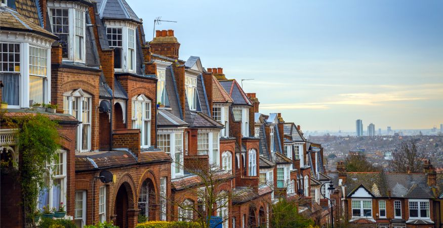 Take advantage of mortgage price falls now, buyers and re-mortgagers urged