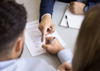 What Does a Conveyancing Solicitor Do?